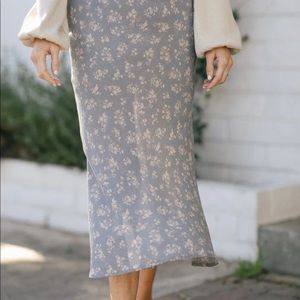 NWT morning lavender floral midi skirt